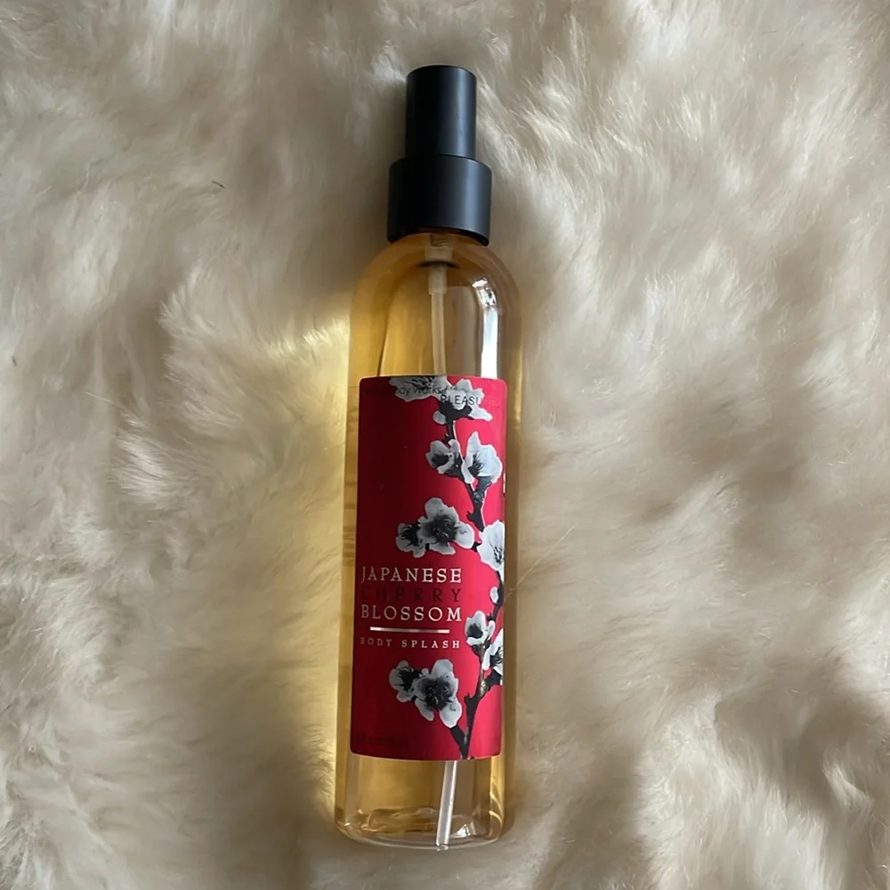 Bath & Body Works Japanese Cherry Blossom bundle Set lotion and mist spray lot